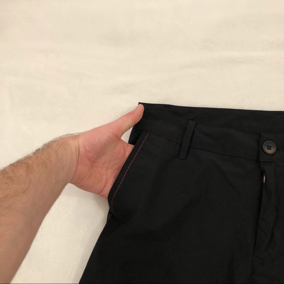 Resorts World Las Vegas Casino Black Casual Essential Work Shorts Mens 33 / 4. - Picture 3 of 6